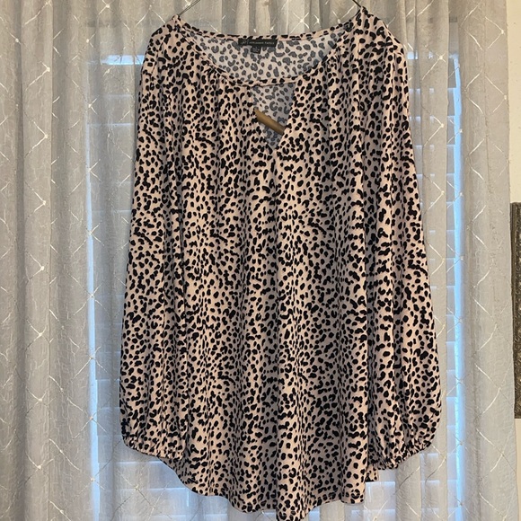 Adrianna Papell Tops - Adrianna Papell Large Blouse